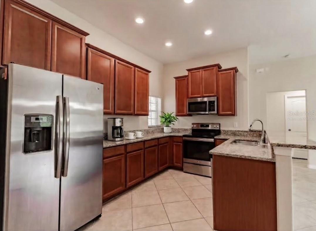 18591 BRIAR OAKS DR — photo 3