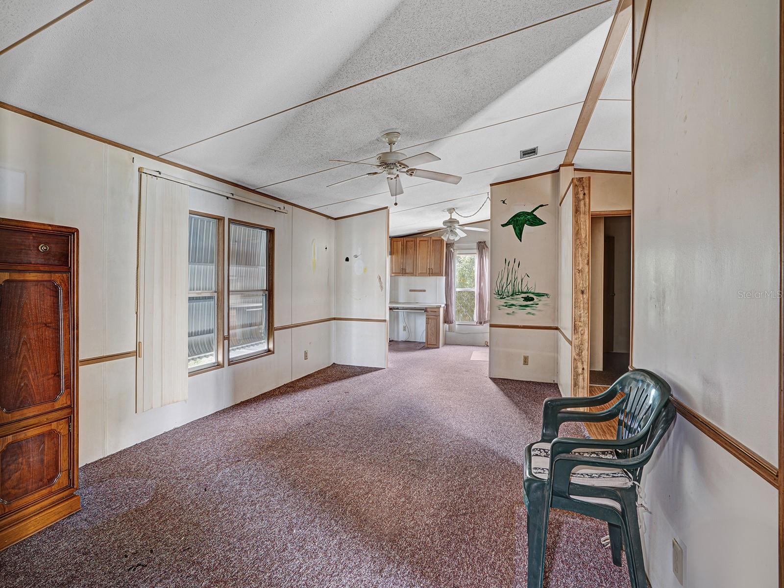 10339 MARINETTE AVE — photo 10