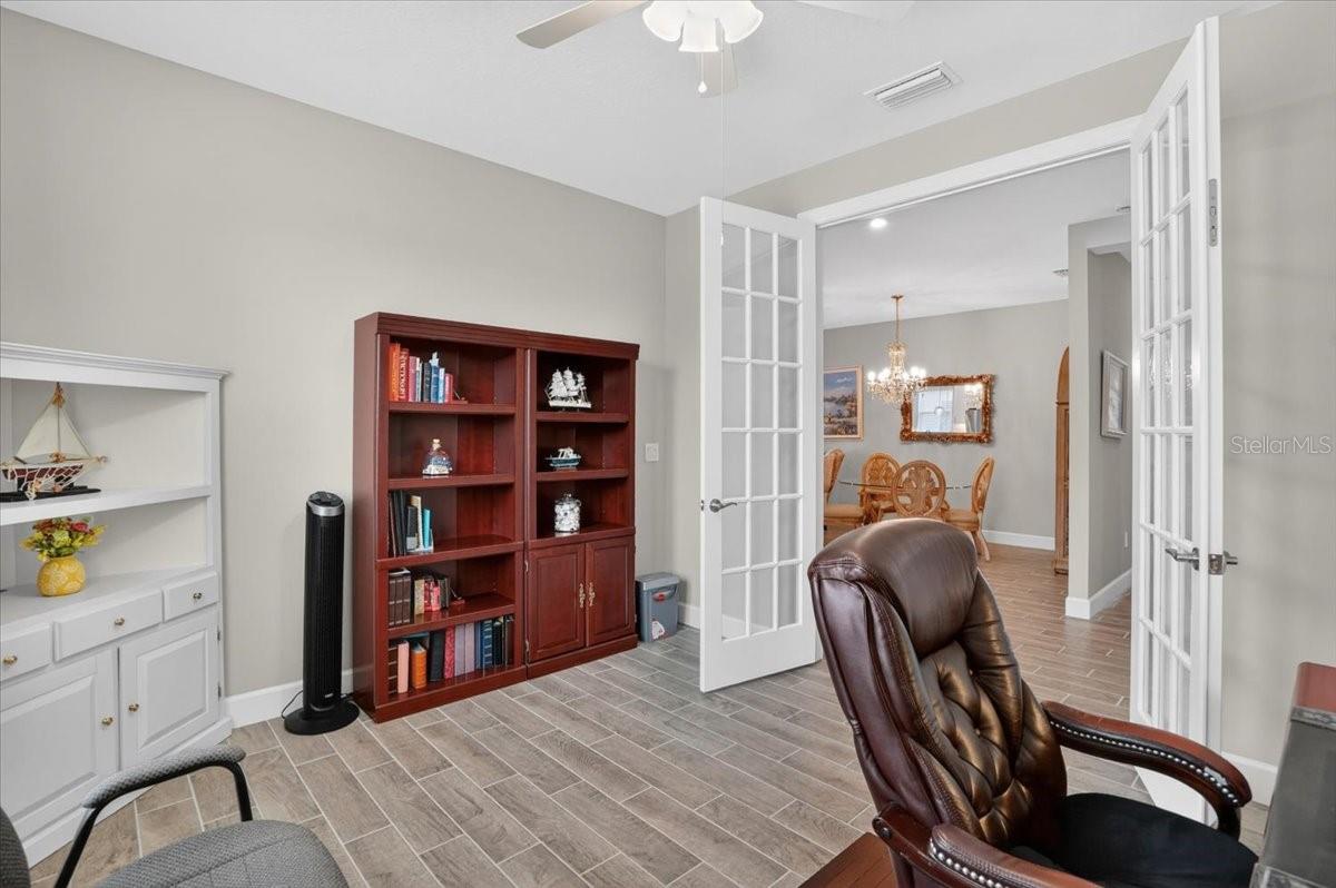 11014 WICKER PARK PL — photo 30