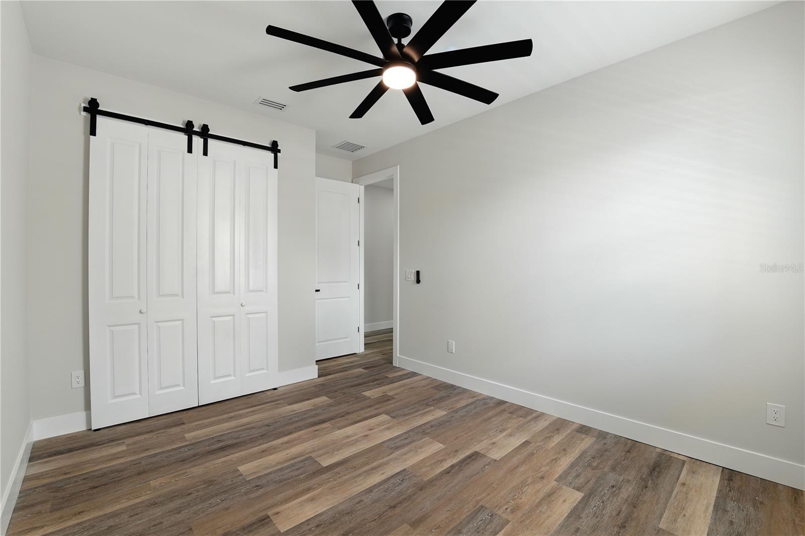 2714 W TAMPA BAY BLVD — photo 23