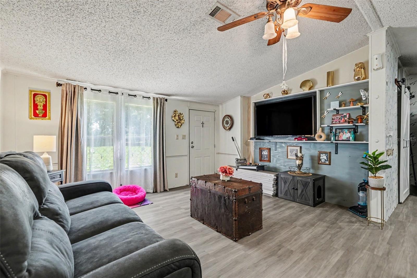 12709 CHIHUAHUA CT — photo 6