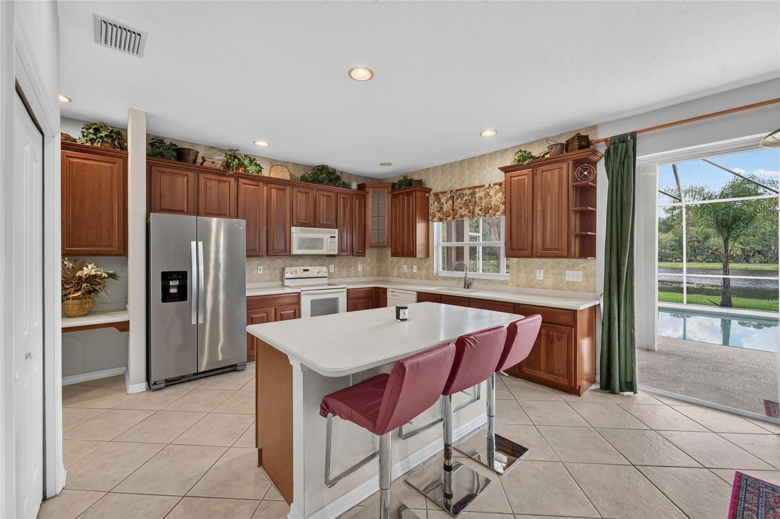 19128 MEADOW PINE DR — photo 13