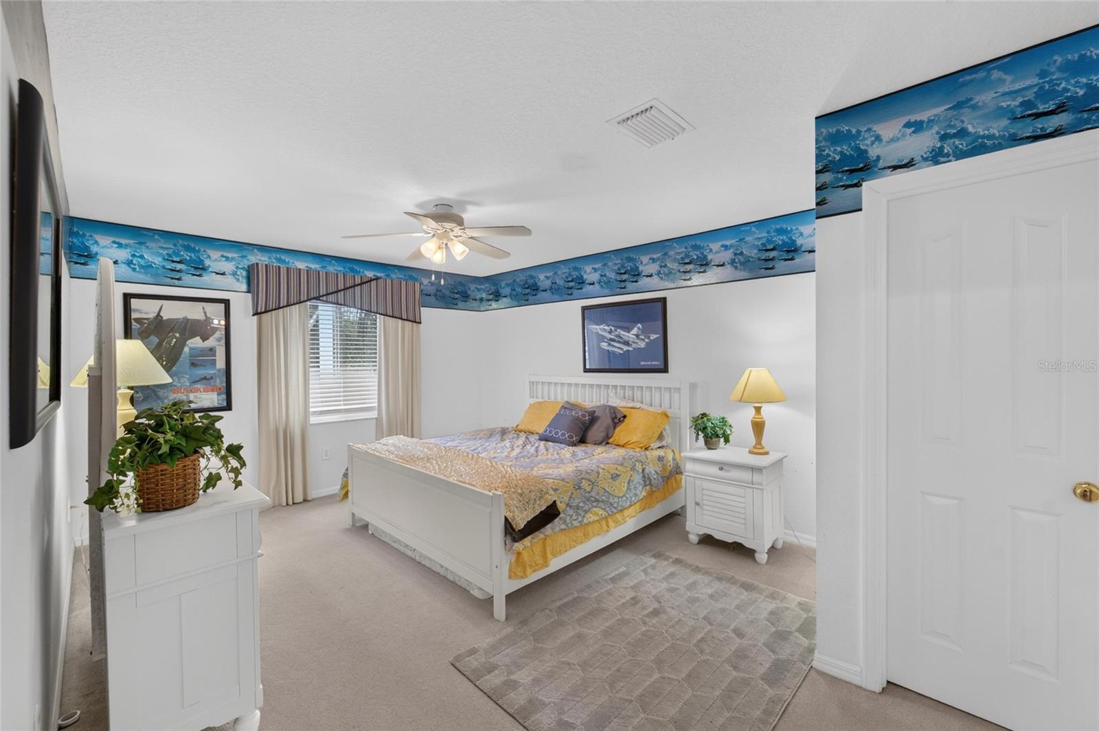 19128 MEADOW PINE DR — photo 32