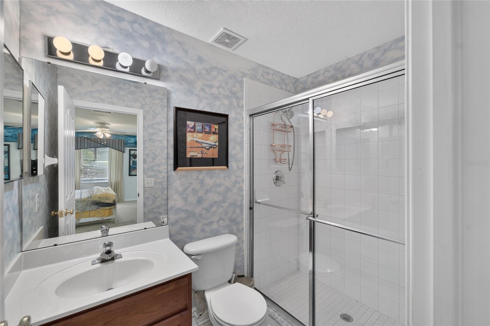 19128 MEADOW PINE DR — photo 42