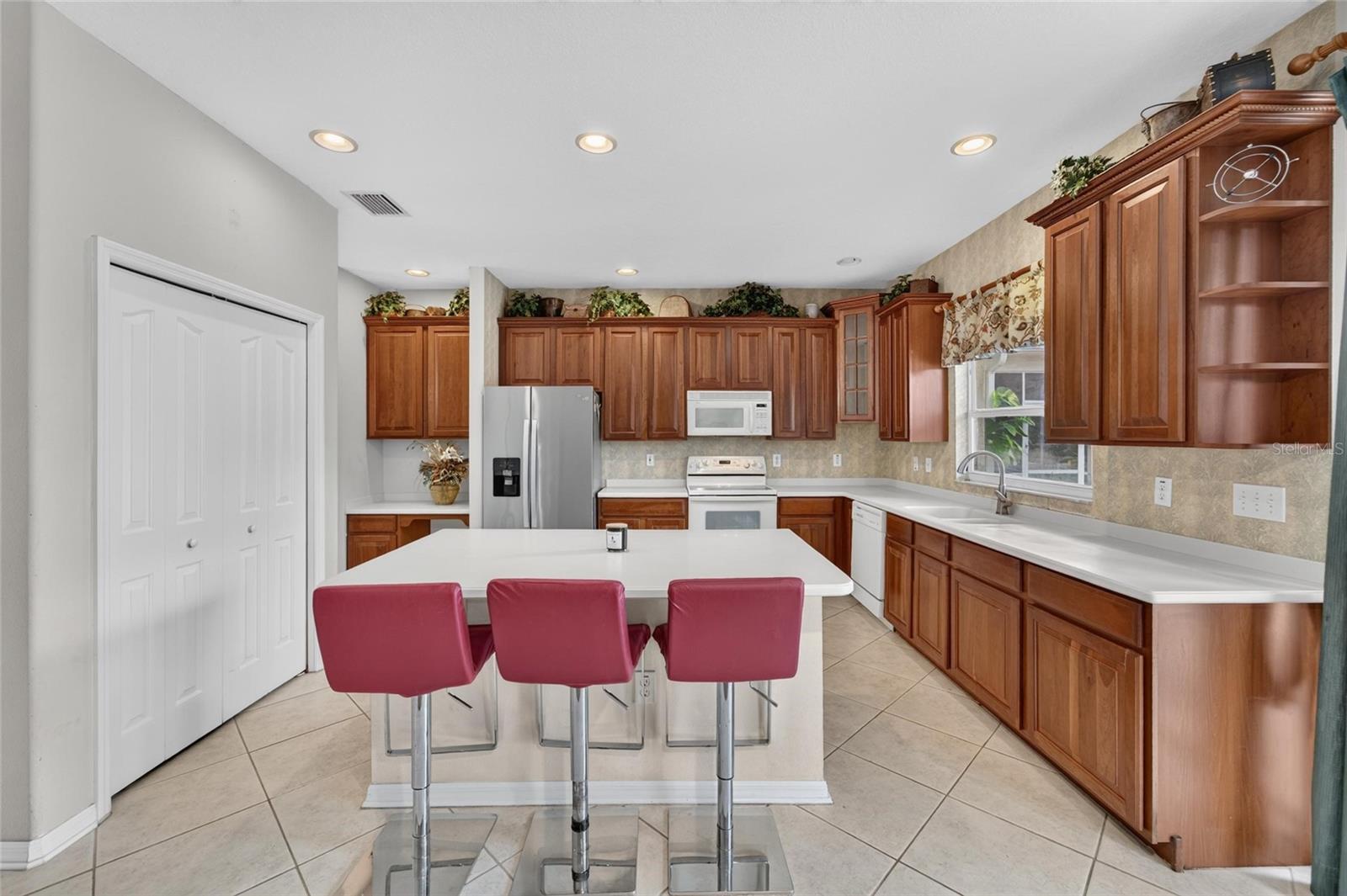 19128 MEADOW PINE DR — photo 12