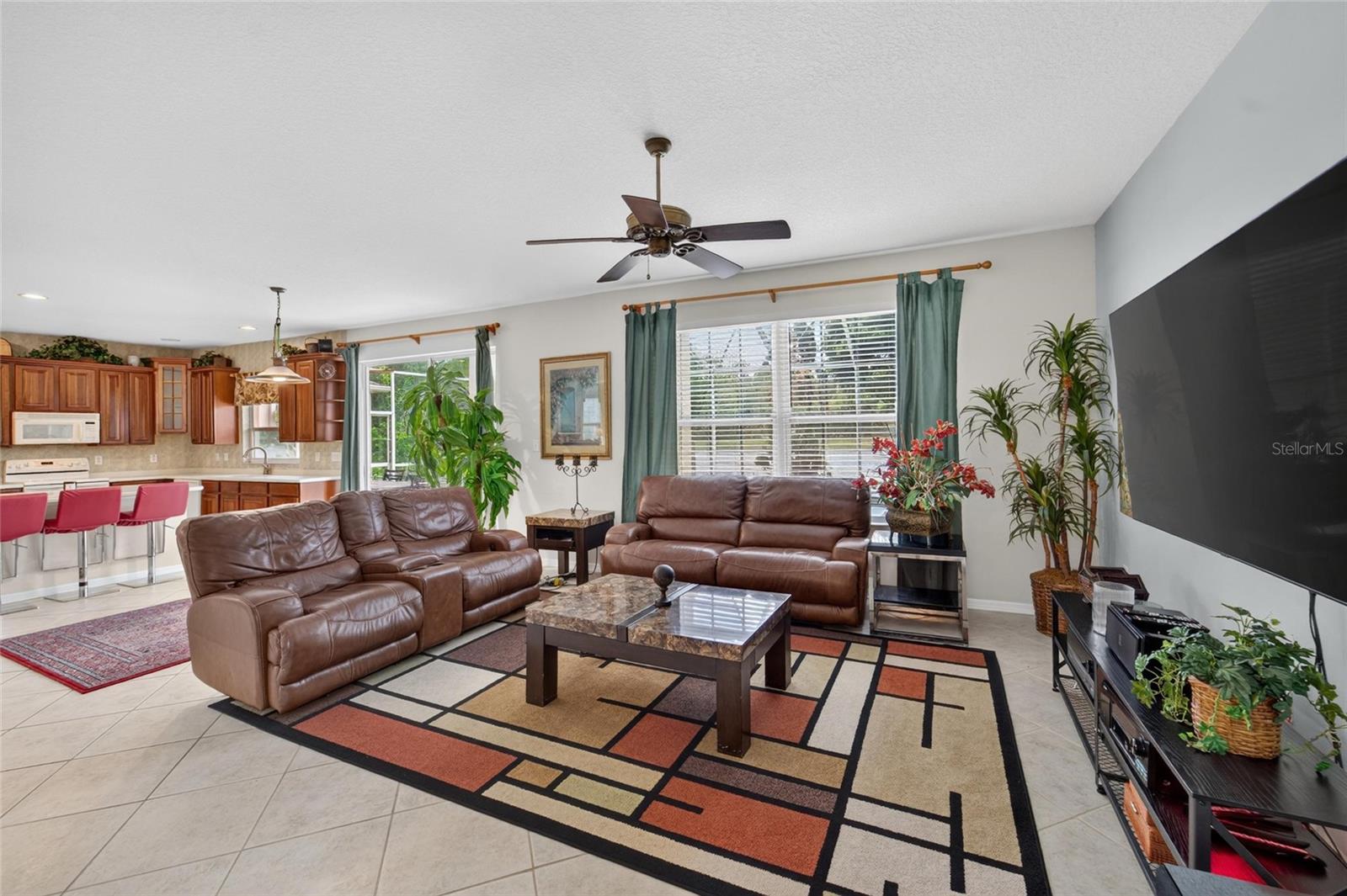 19128 MEADOW PINE DR — photo 4