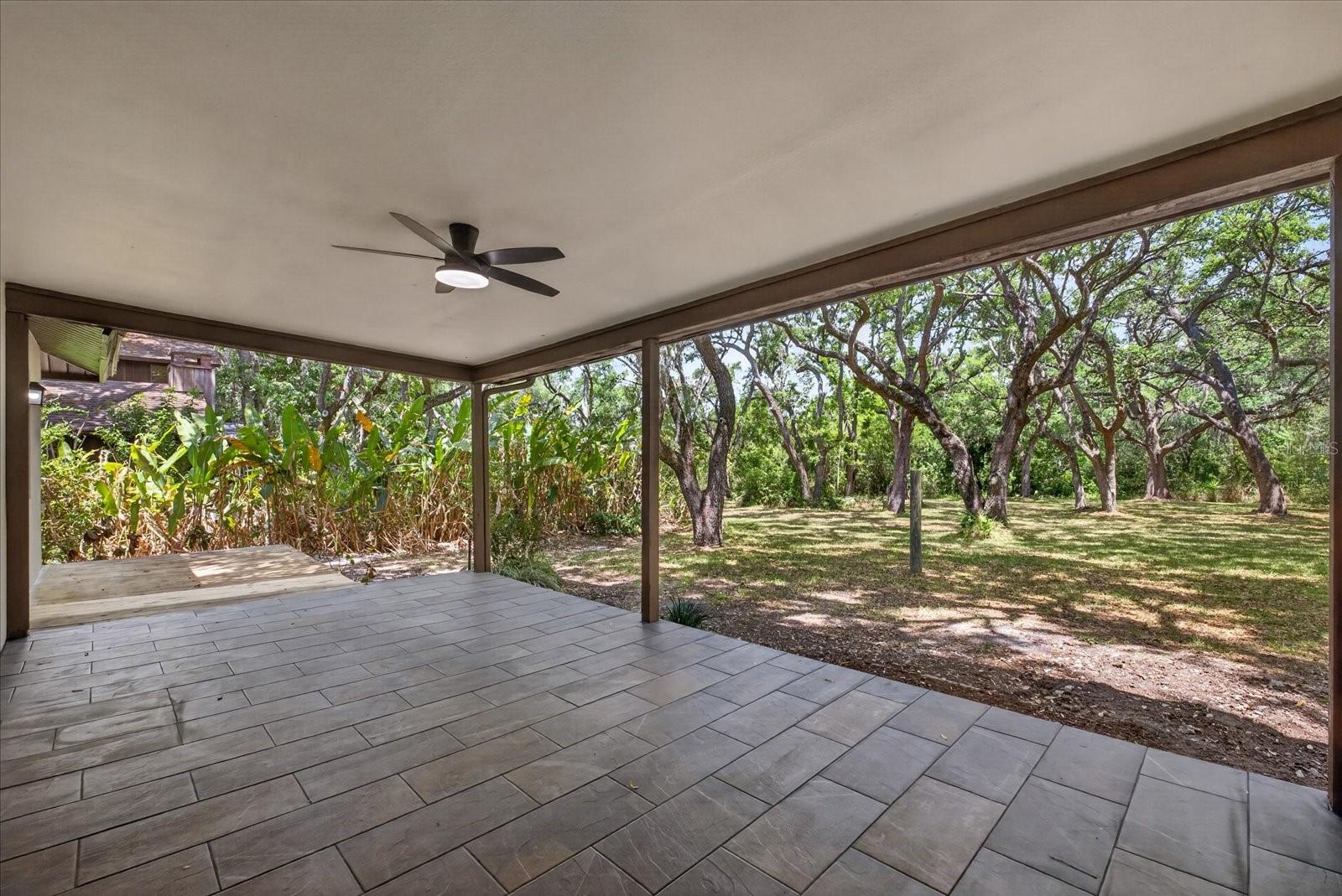 56 BAY WOODS DR — photo 40
