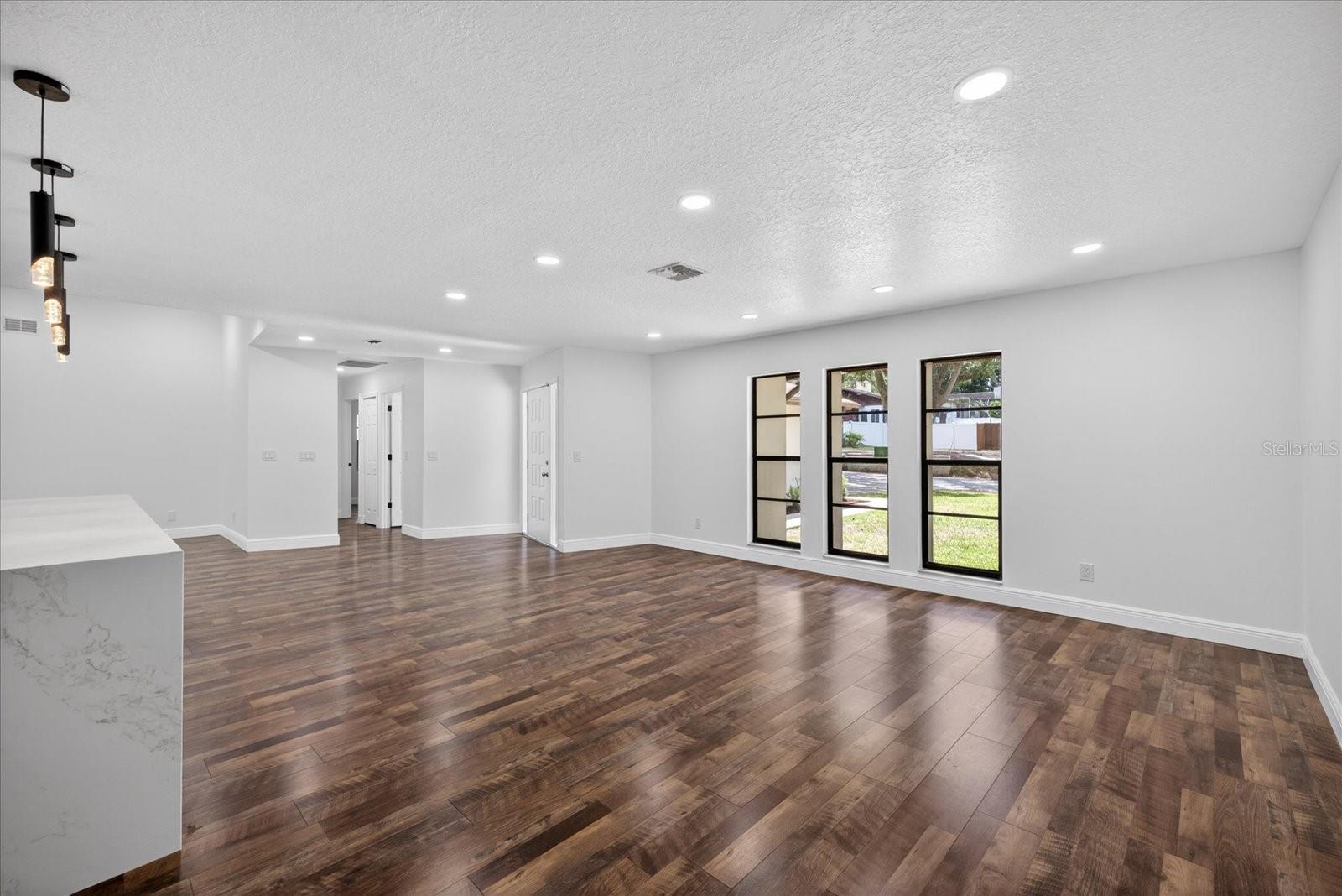 56 BAY WOODS DR — photo 13