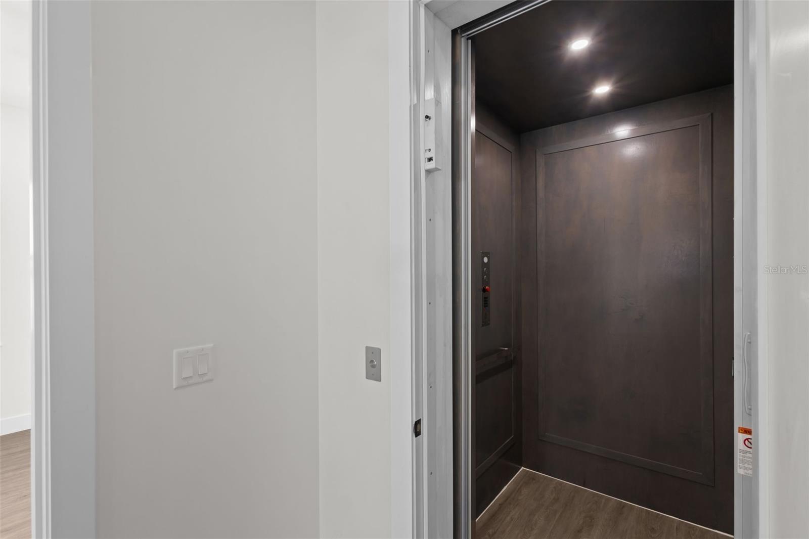 7414 MAKO DR — photo 4
