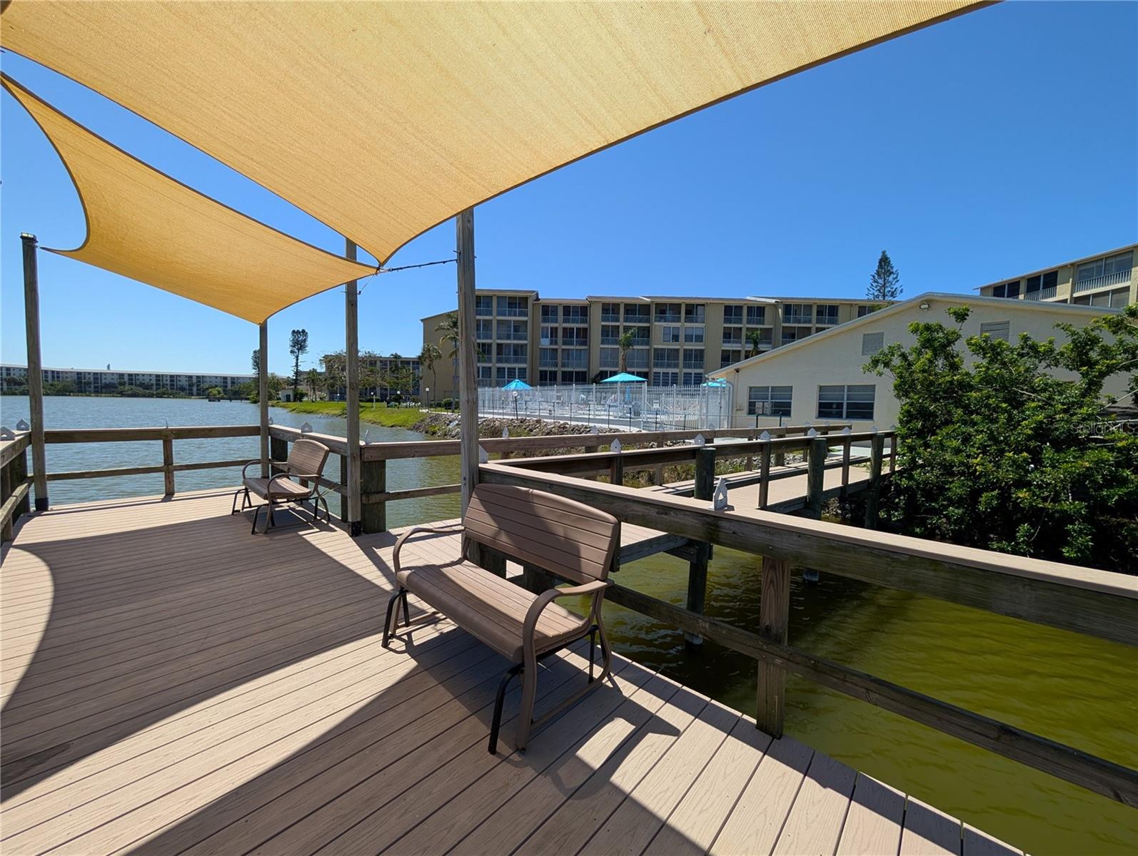 3668 LAKE BAYSHORE DR #K-325 — photo 31