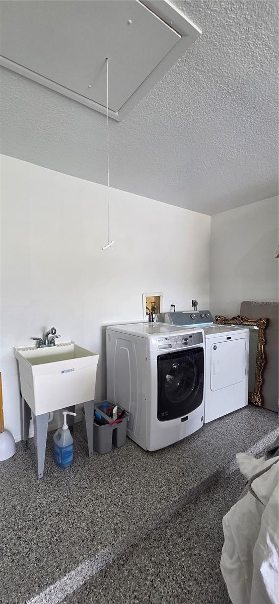 221 DADE AVE — photo 26