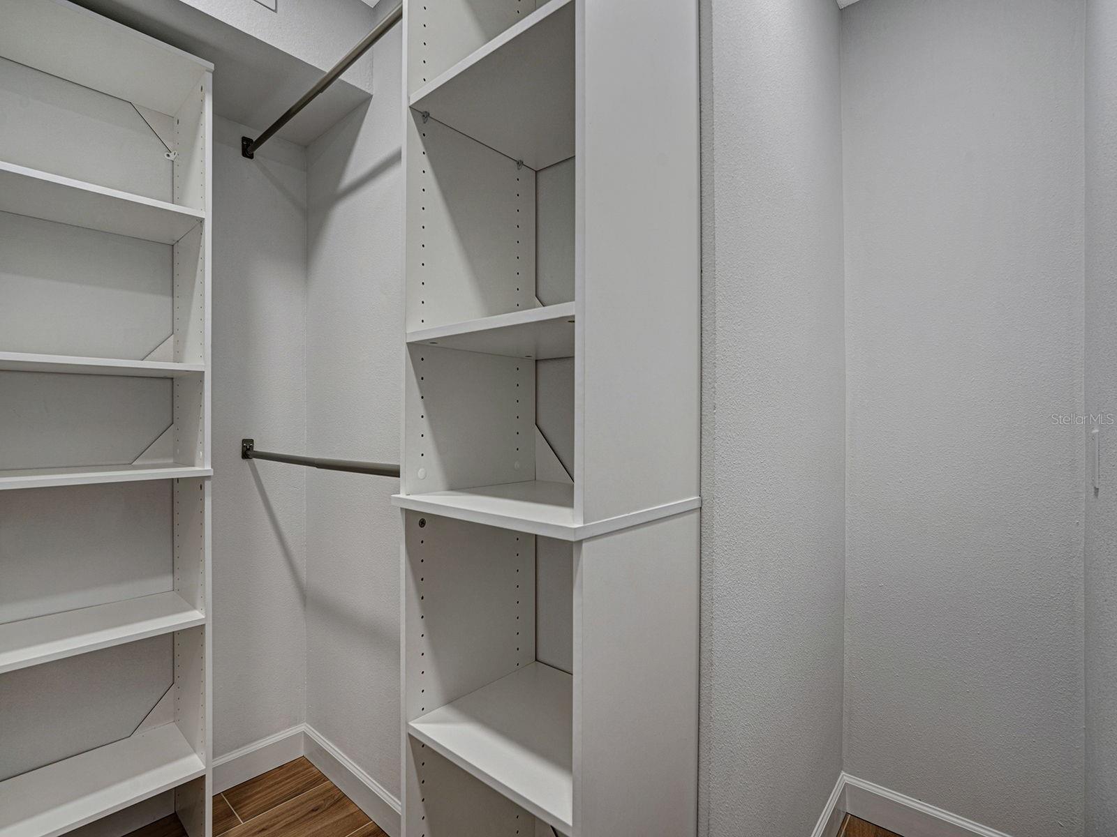 8310 LIMAN DR — photo 27