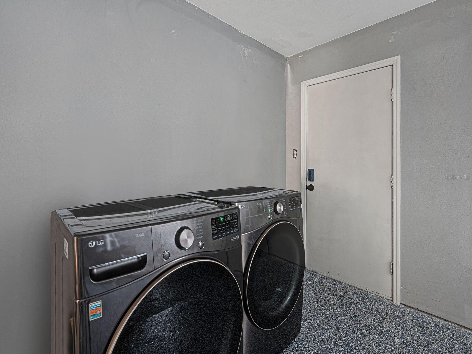 8310 LIMAN DR — photo 38