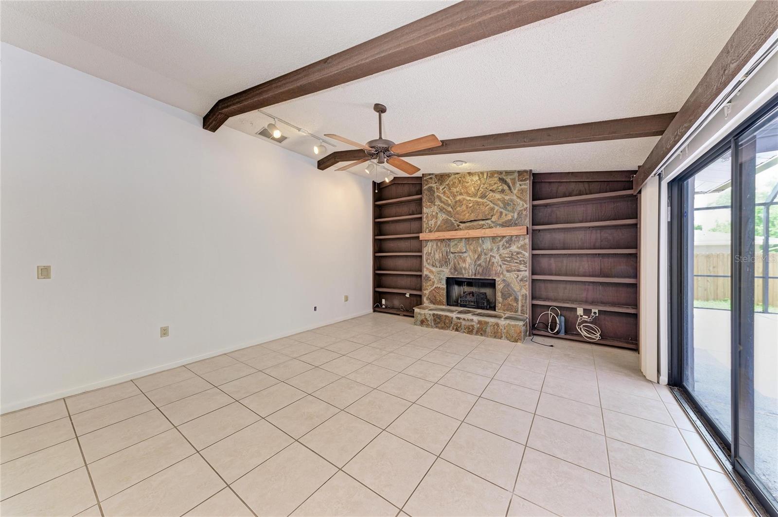 4242 DRYDEN CIR — photo 15