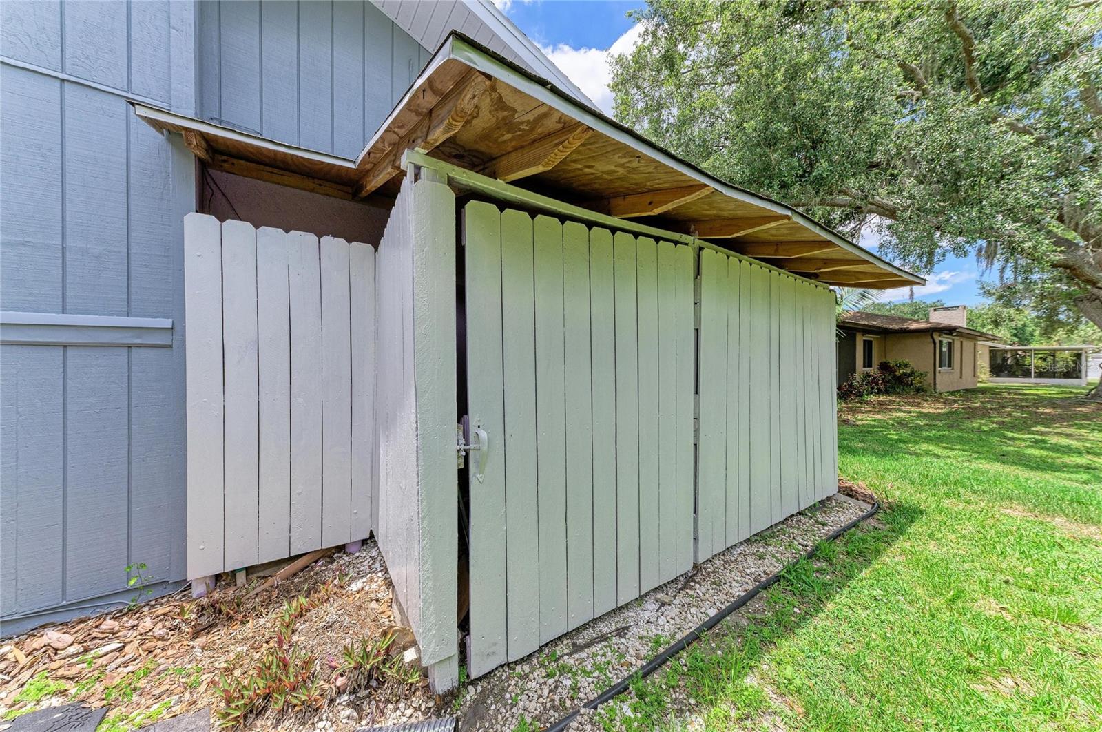 4242 DRYDEN CIR — photo 49