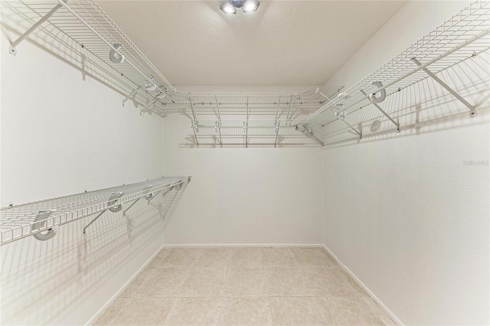 4242 DRYDEN CIR — photo 34