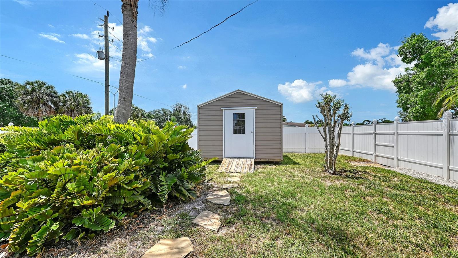 3681 STOKES DR DR — photo 34