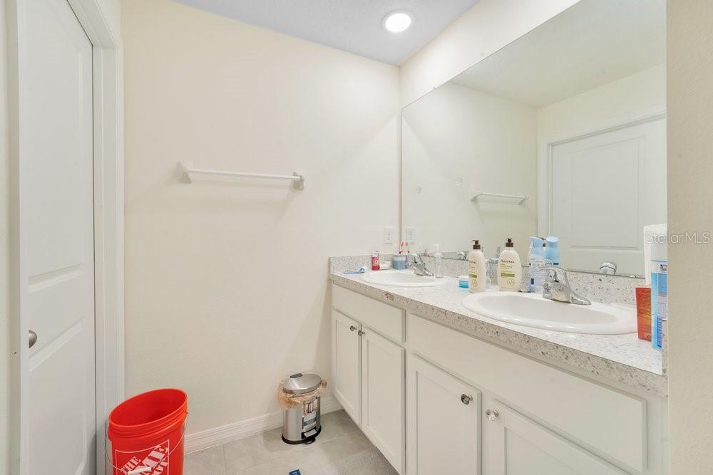 35704 DOVELAND DR — photo 21