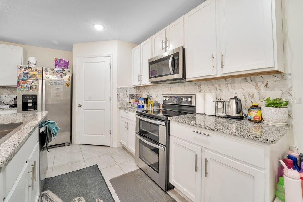 35704 DOVELAND DR — photo 12