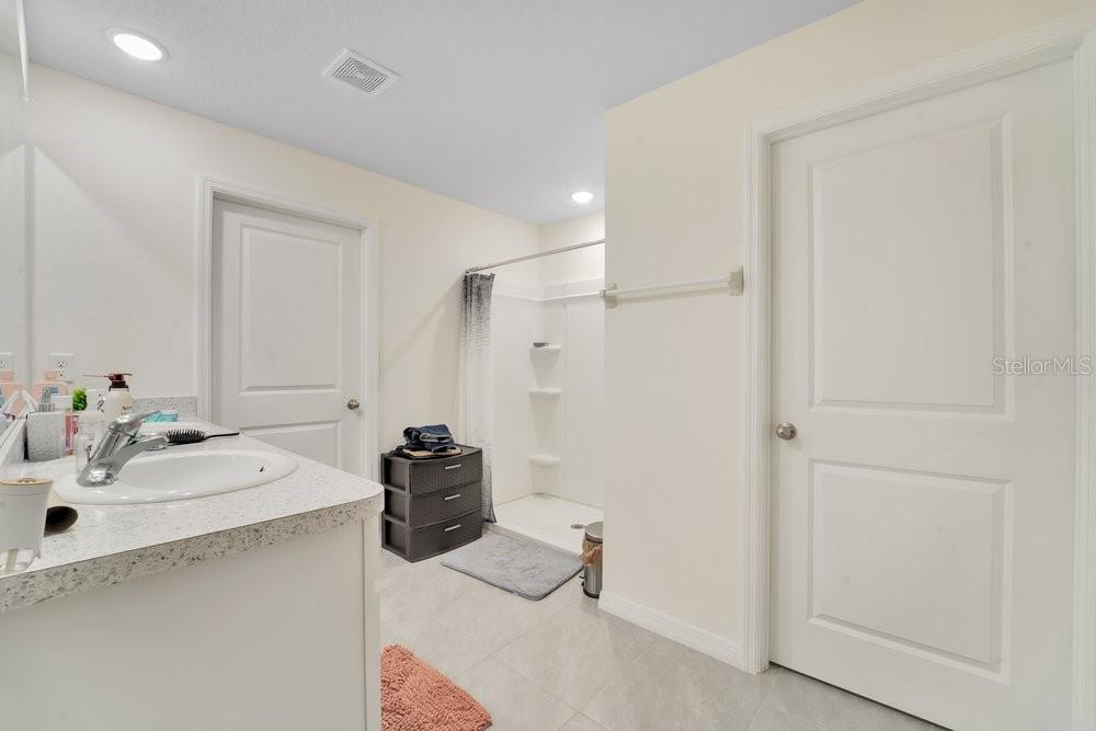 35704 DOVELAND DR — photo 18