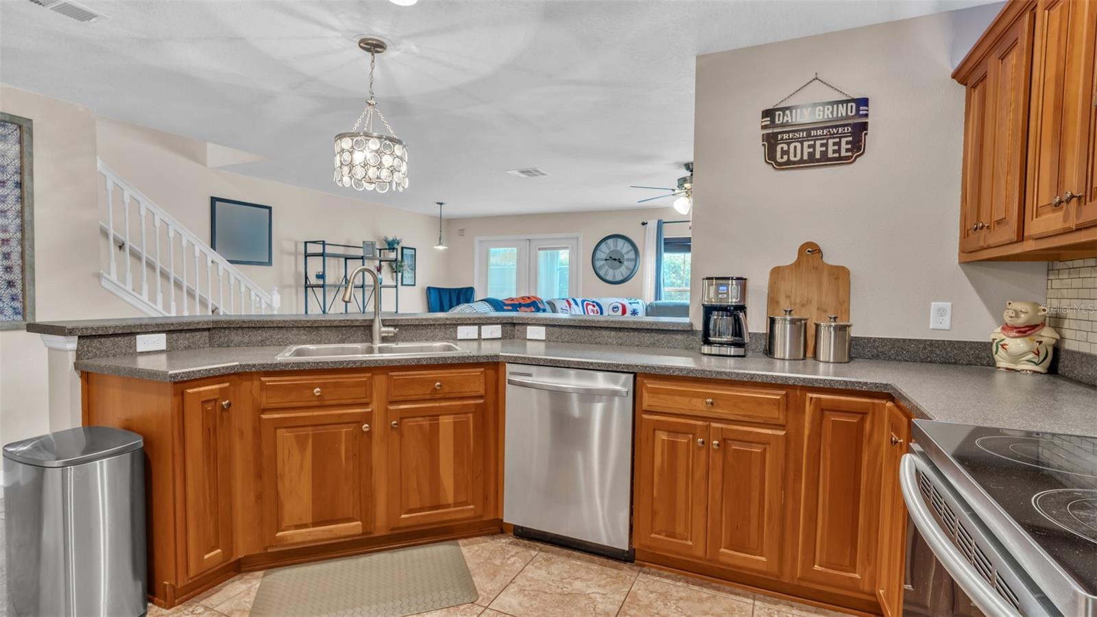 2523 WHITE SAND LN — photo 9