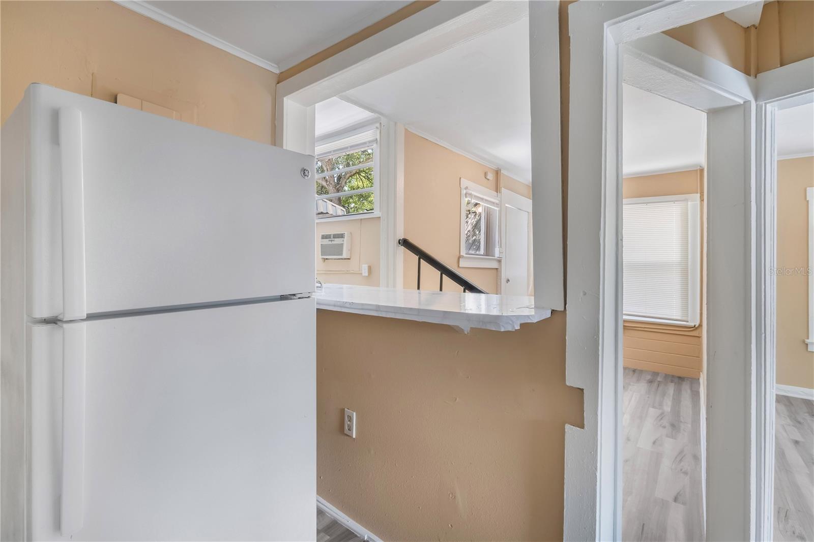 418 E AMELIA AVE #G — photo 8