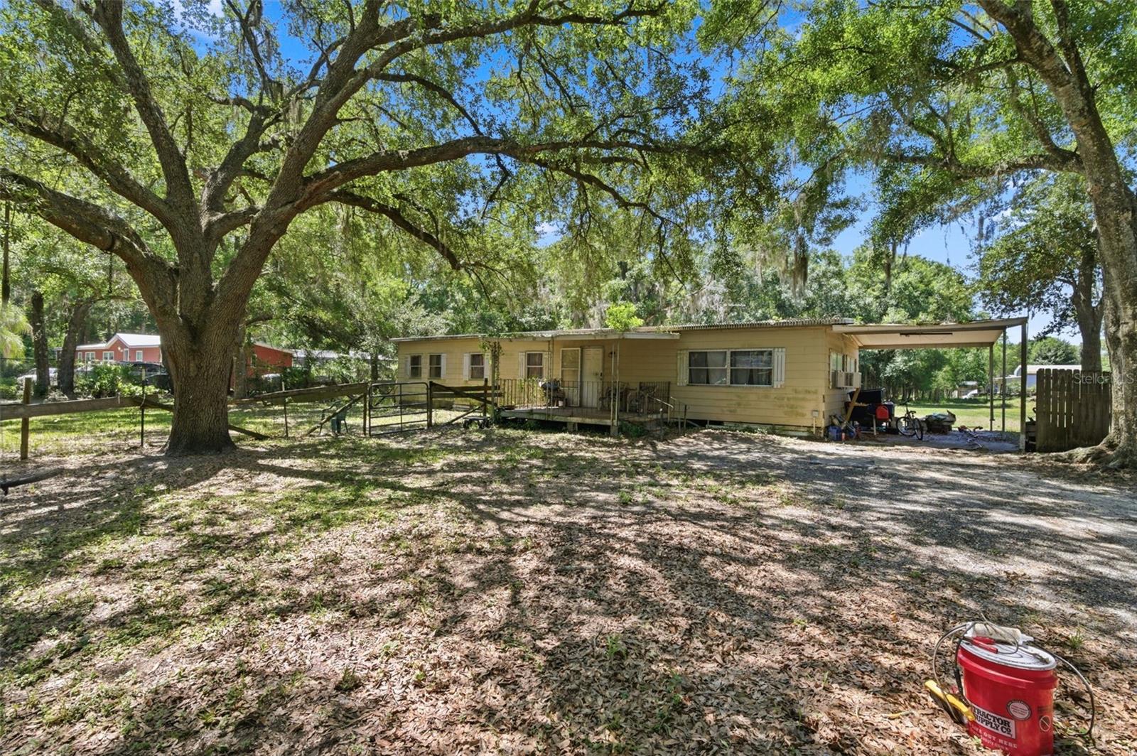 17214 CHINABERRY RD — photo 3