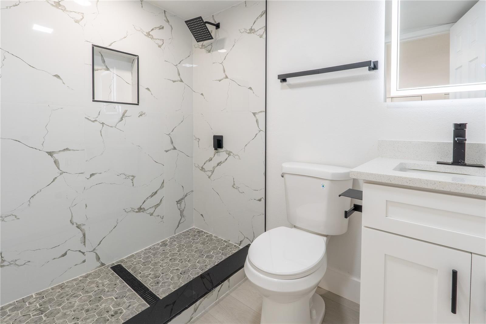 4112 W FAIRVIEW HTS — photo 17