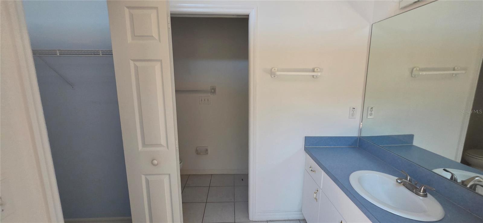 12519 HOLLYBROOK LN — photo 17
