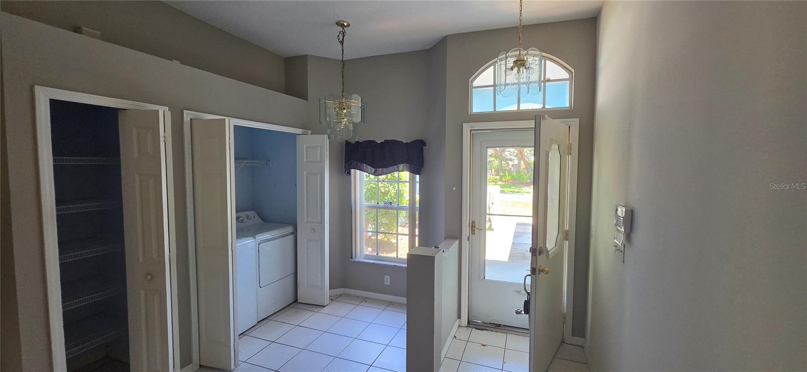 12519 HOLLYBROOK LN — photo 3