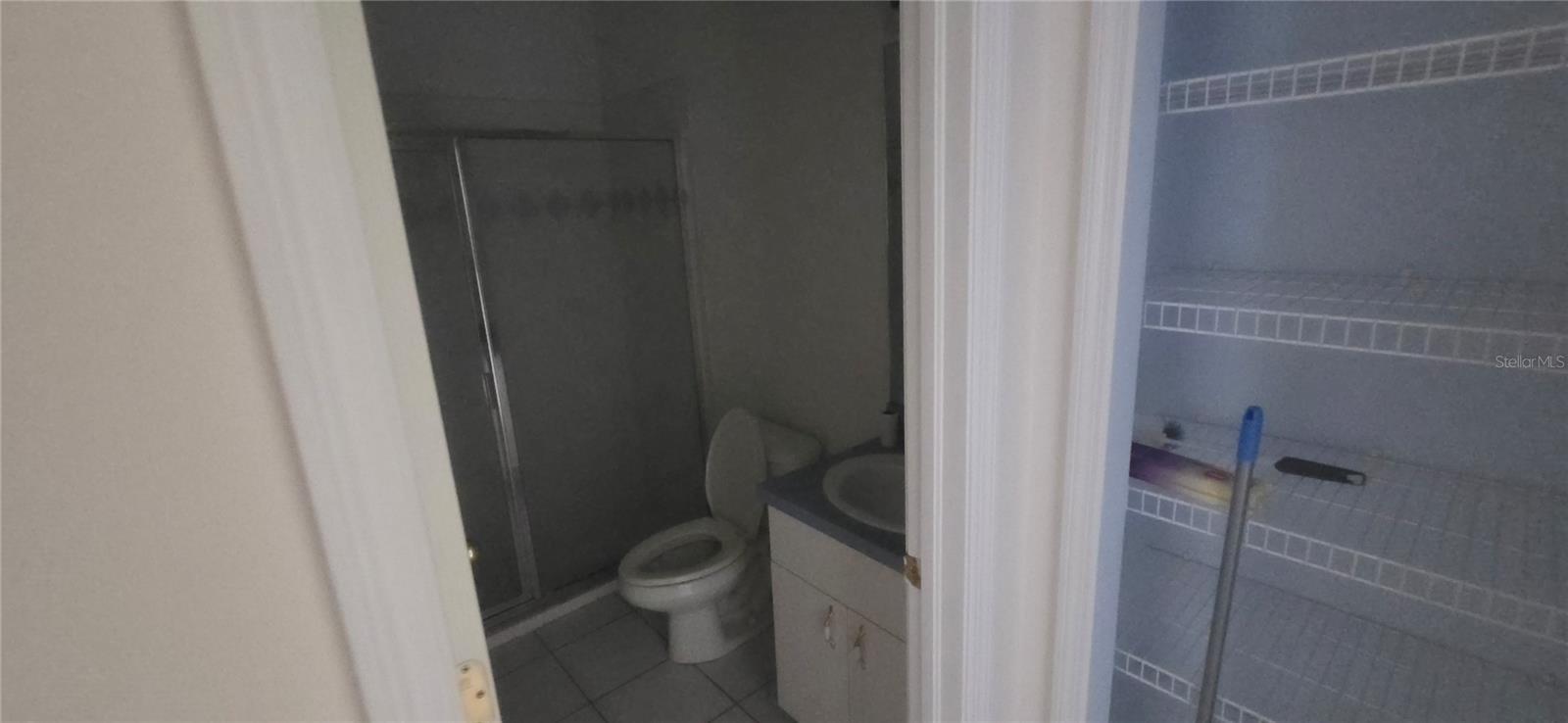 12519 HOLLYBROOK LN — photo 20