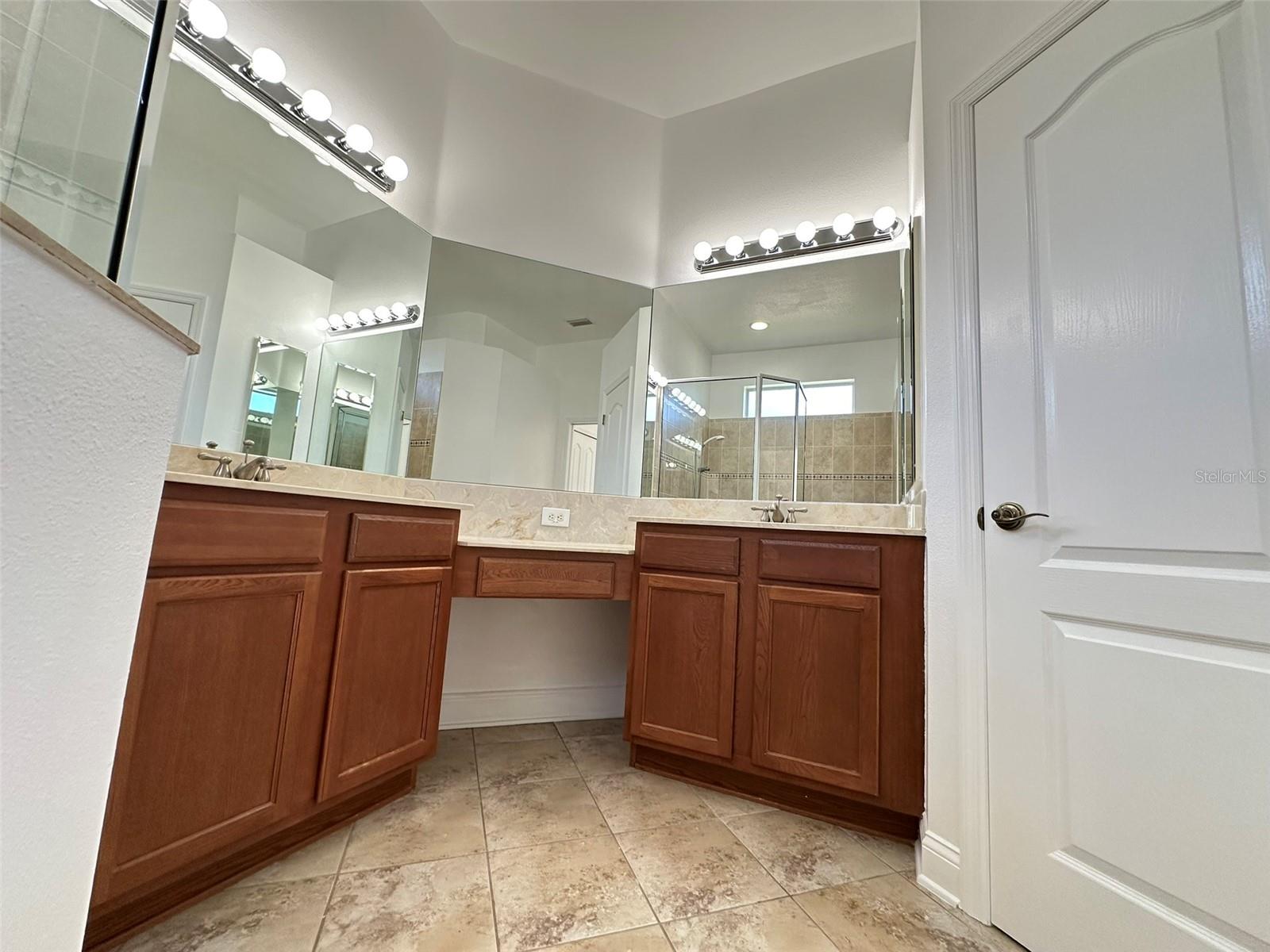 8120 TURKEY HILL CT — photo 25