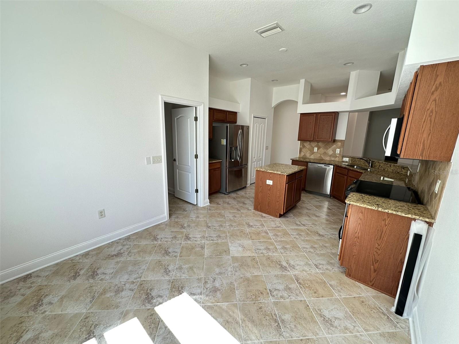 8120 TURKEY HILL CT — photo 11