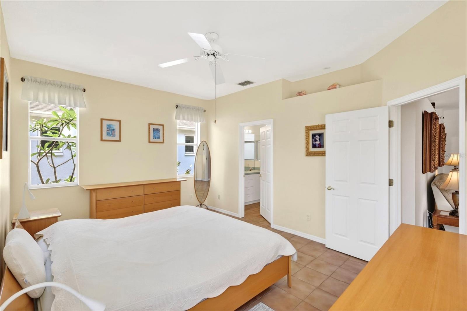 5425 MATTHEW CT — photo 34
