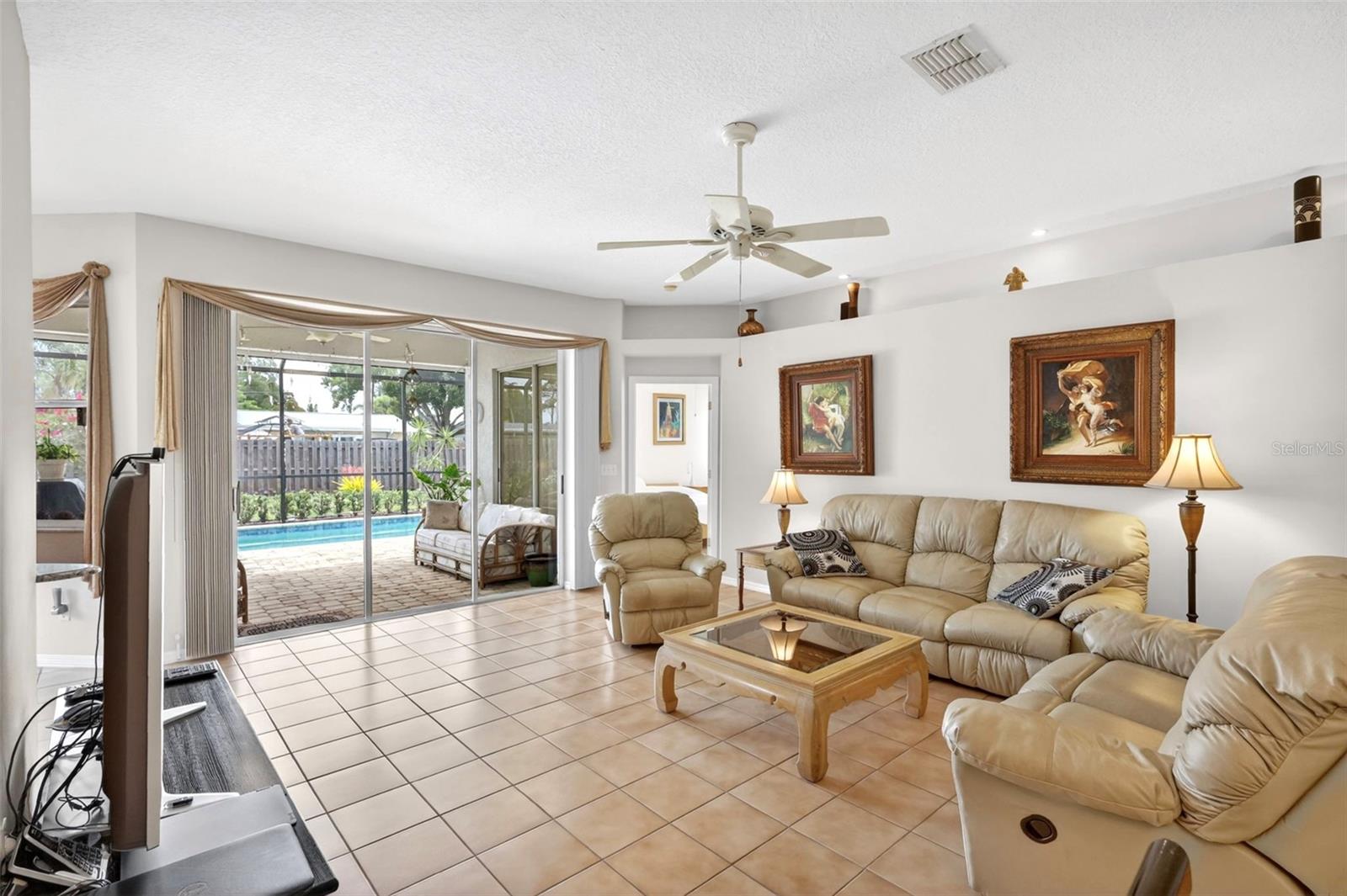 5425 MATTHEW CT — photo 19