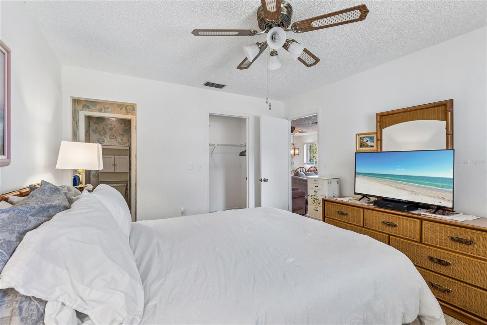 7725 DANUBE DR #0000 — photo 34