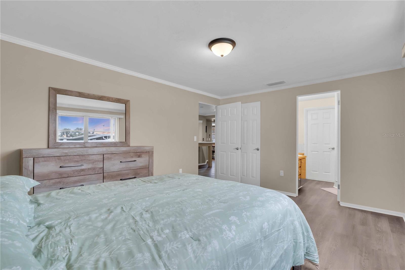 7420 CASS CIR — photo 12