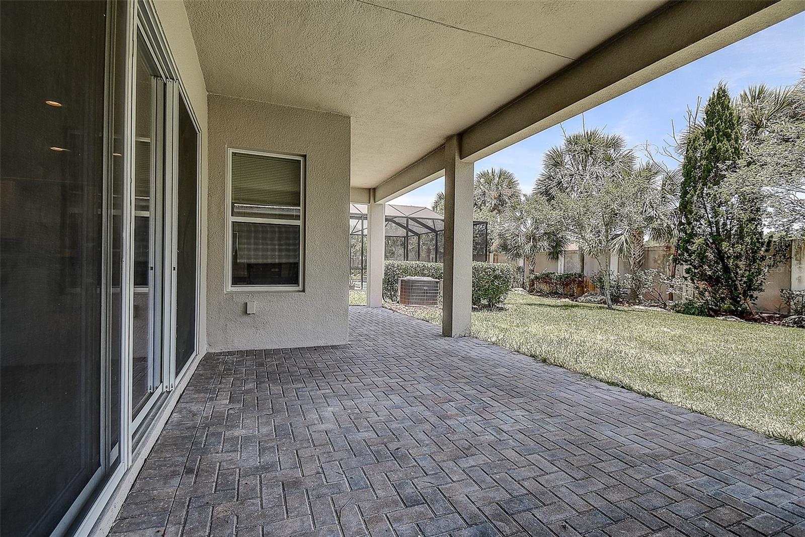 30932 LINDENTREE DR — photo 46