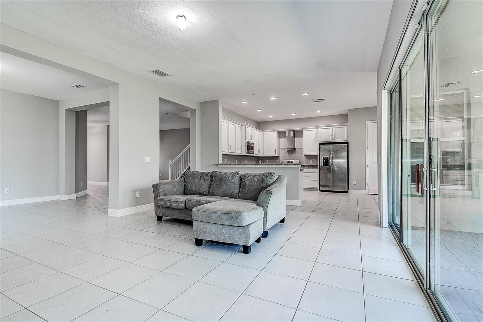 30932 LINDENTREE DR — photo 19