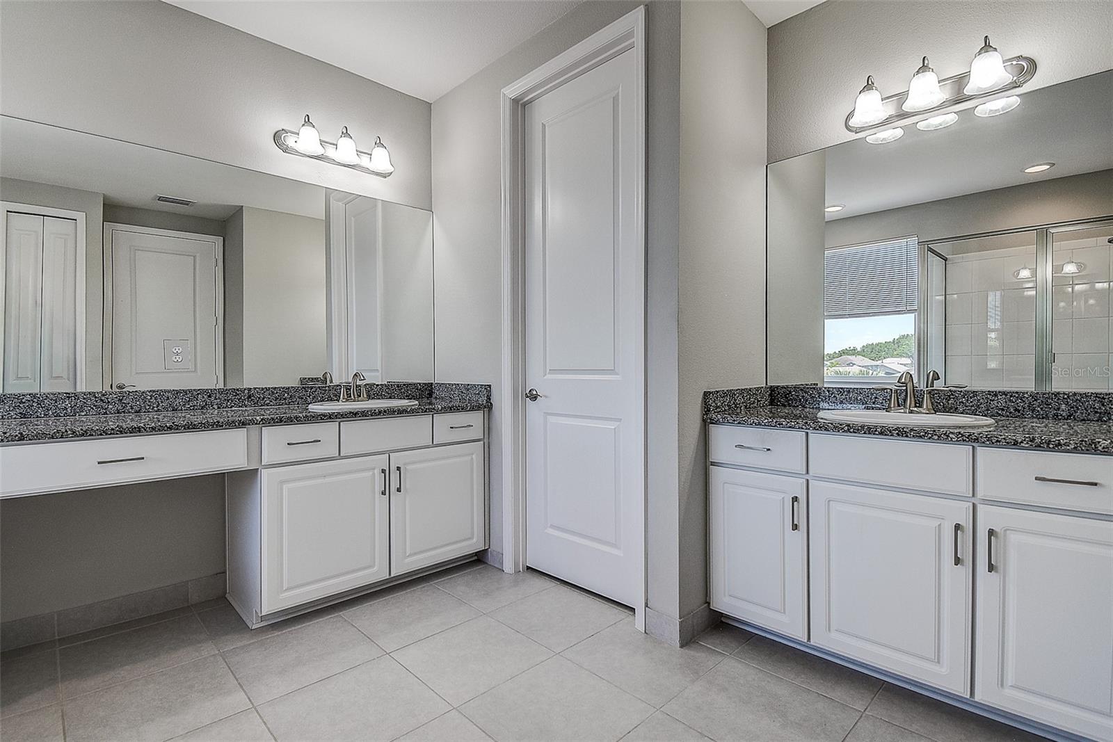 30932 LINDENTREE DR — photo 35