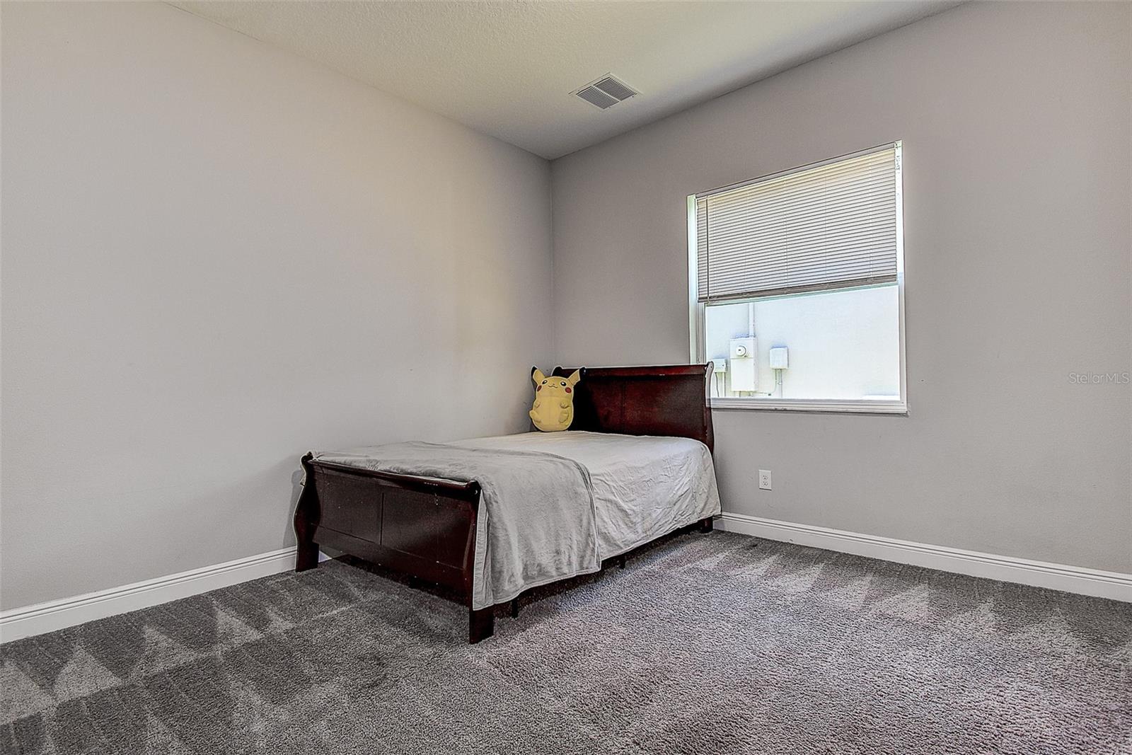 30932 LINDENTREE DR — photo 26
