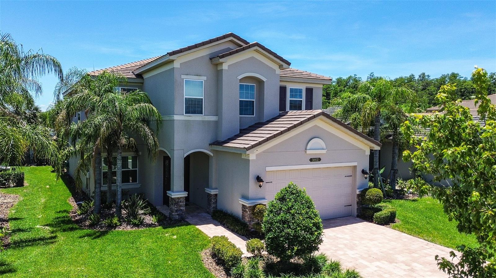 30932 LINDENTREE DR — photo 2