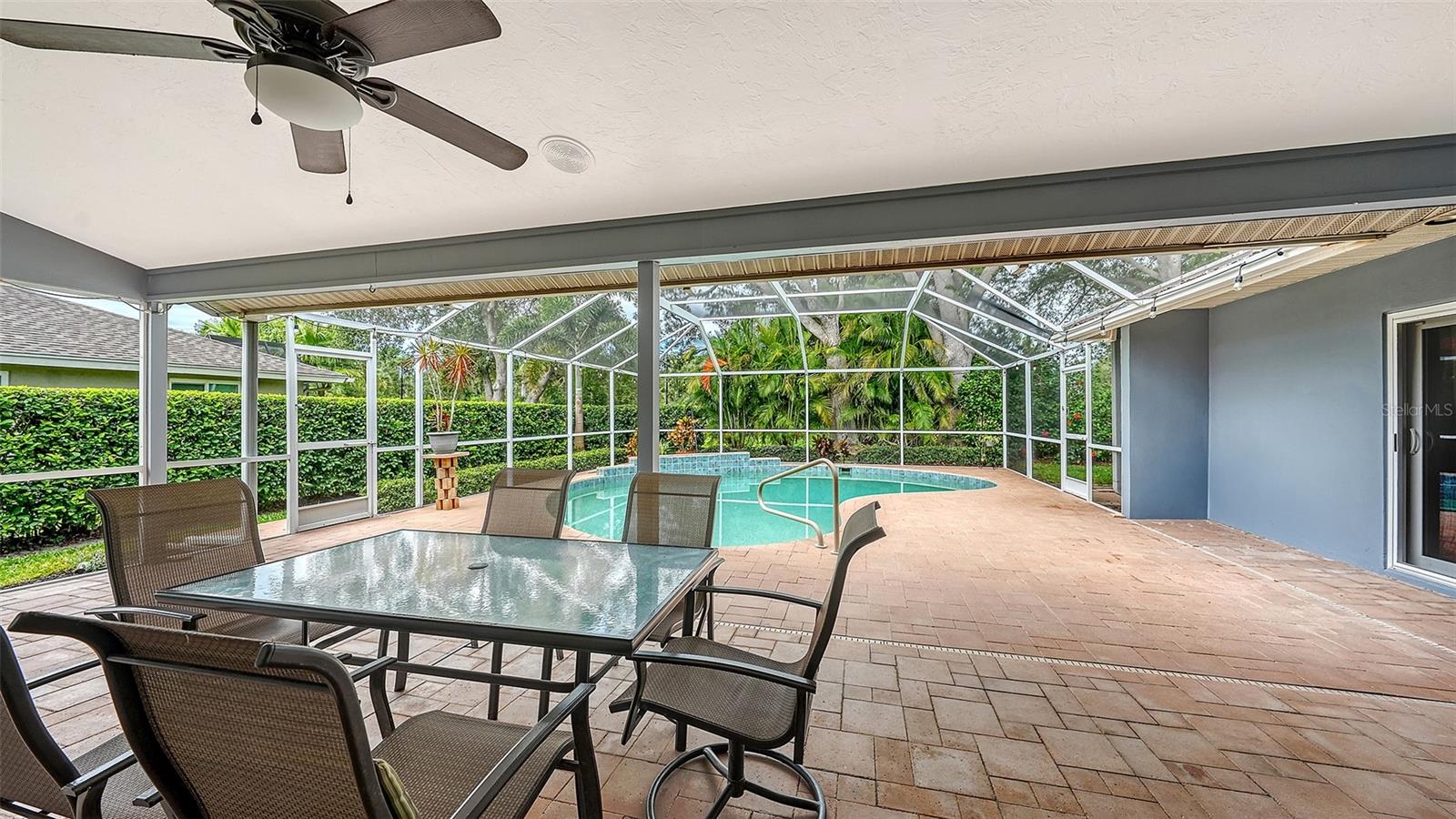 4391 MAPLEWOOD LN — photo 37