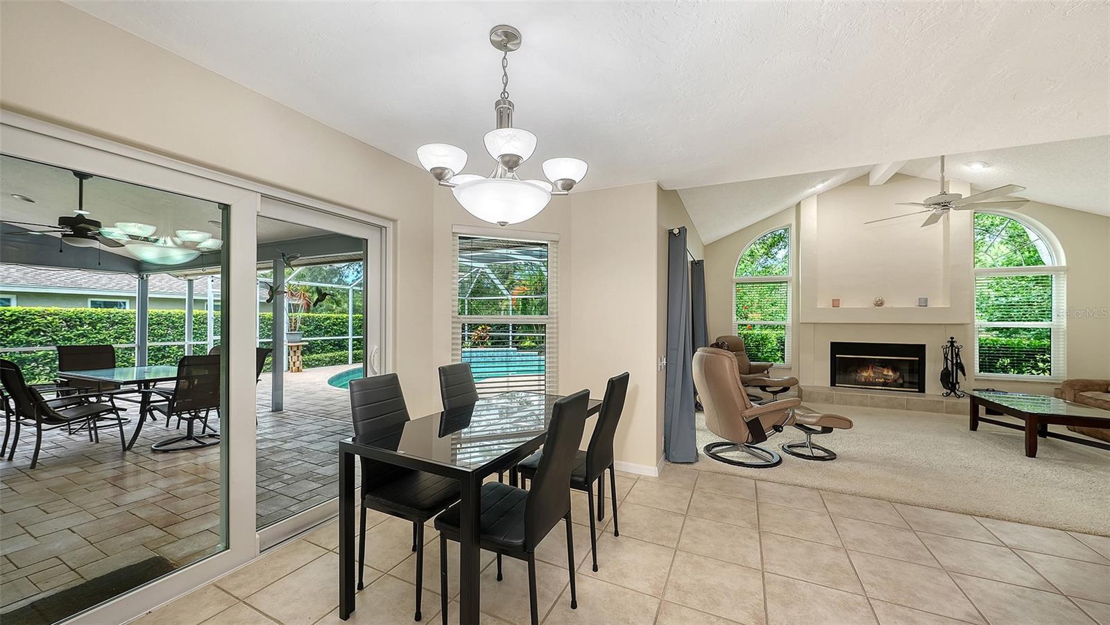 4391 MAPLEWOOD LN — photo 22