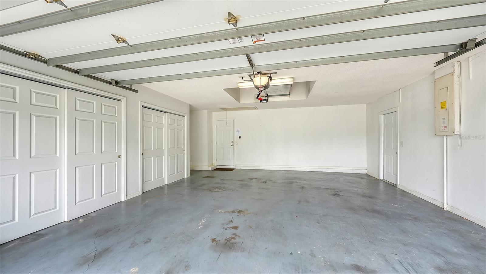 4391 MAPLEWOOD LN — photo 43