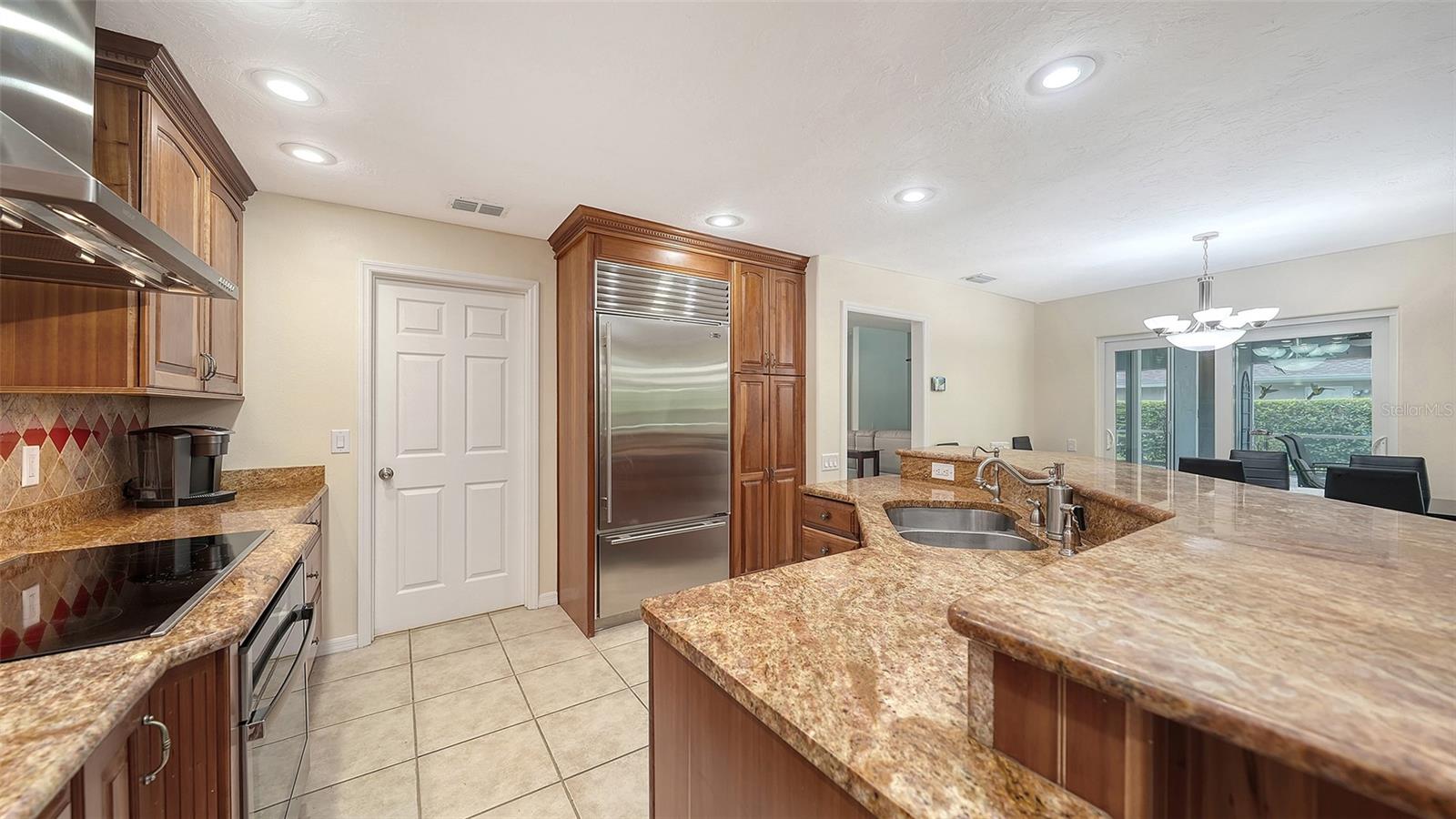 4391 MAPLEWOOD LN — photo 19