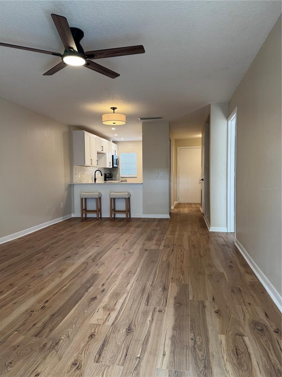 3819 N OAK DR #I42 — photo 5
