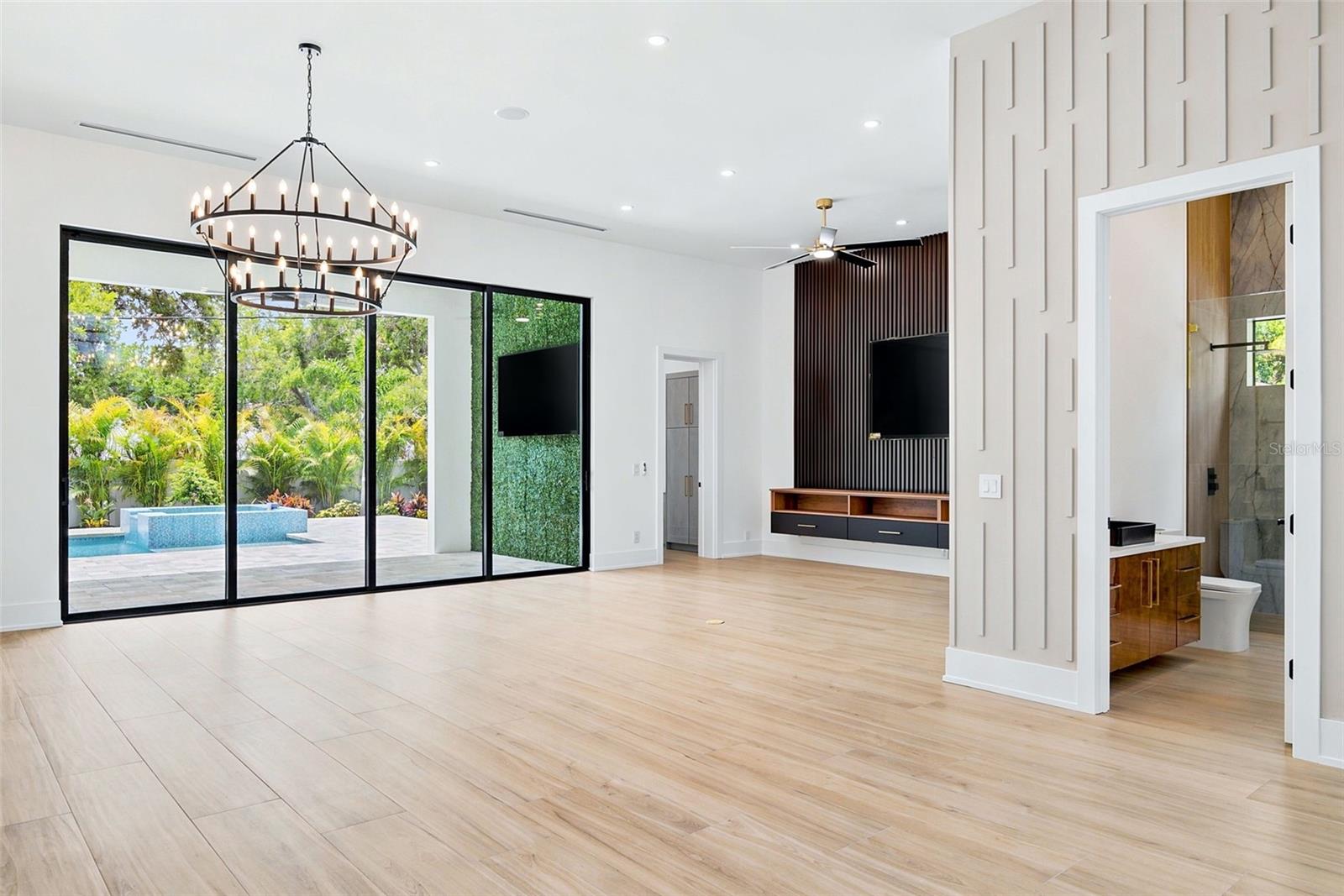1870 JASMINE DR — photo 21