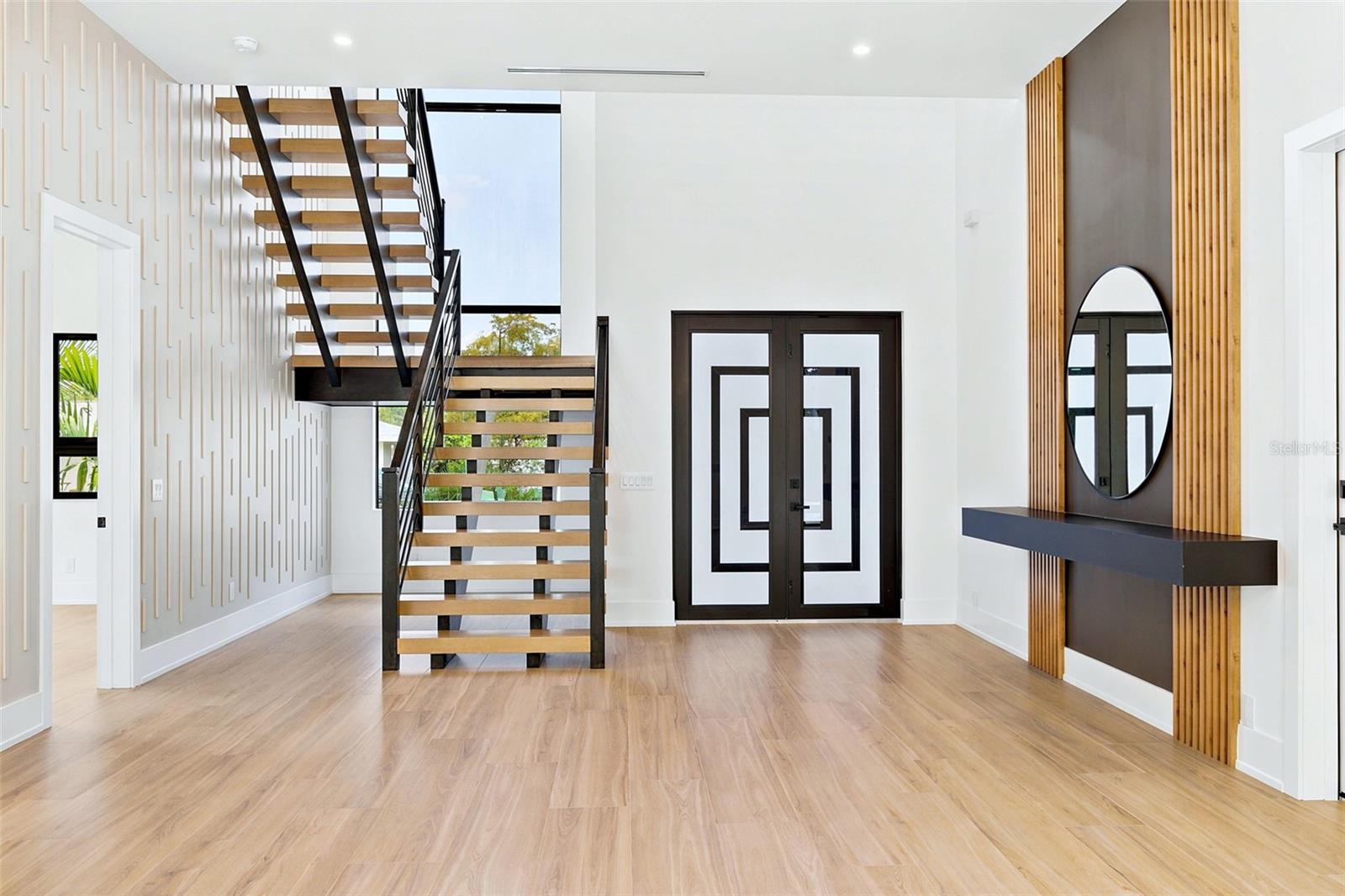 1870 JASMINE DR — photo 10