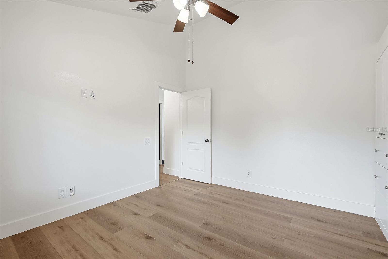 23534 GRACEWOOD CIR — photo 53